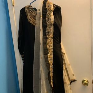 Indian choli lengha in black and cream